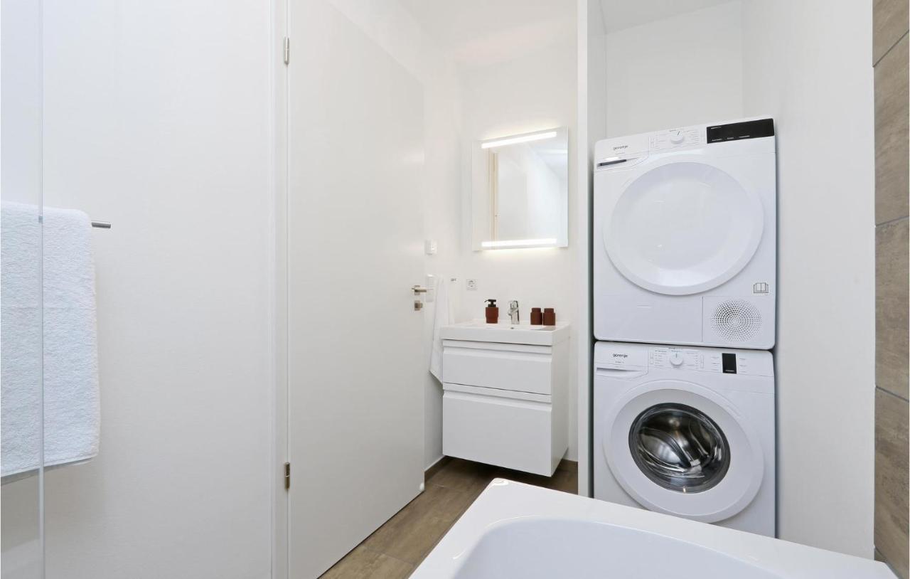 Lovely Apartment In Lembruch-Duemmer See Экстерьер фото